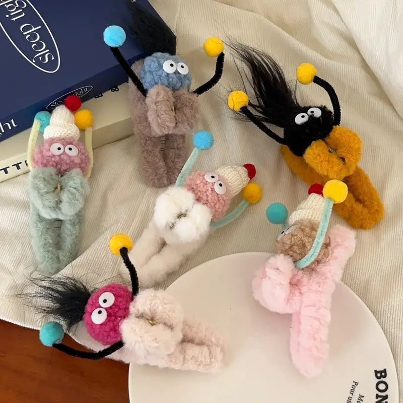 Plush Hair Clips for Girls - Cute Doll Back of Head Shark Clip — feature 10