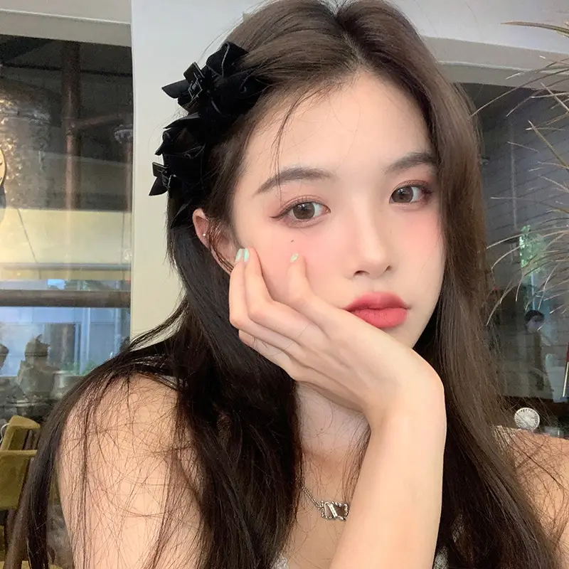 Wang Xinling Black Velvet Bow Hairpin Clips Summer Princess Head Clip — feature 8