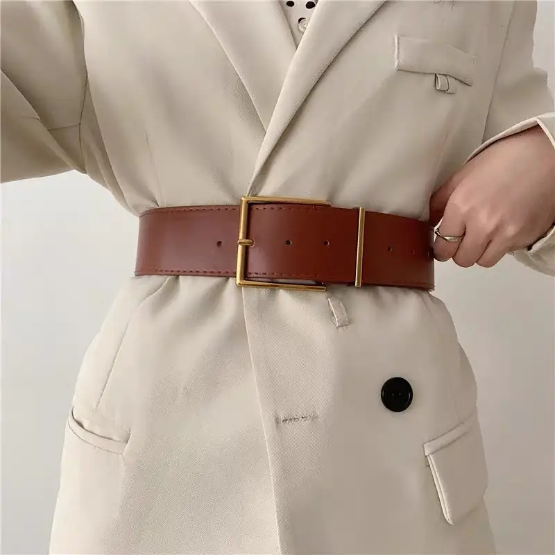Brown Leather Belt with Gold Buckle for Men — feature 4
