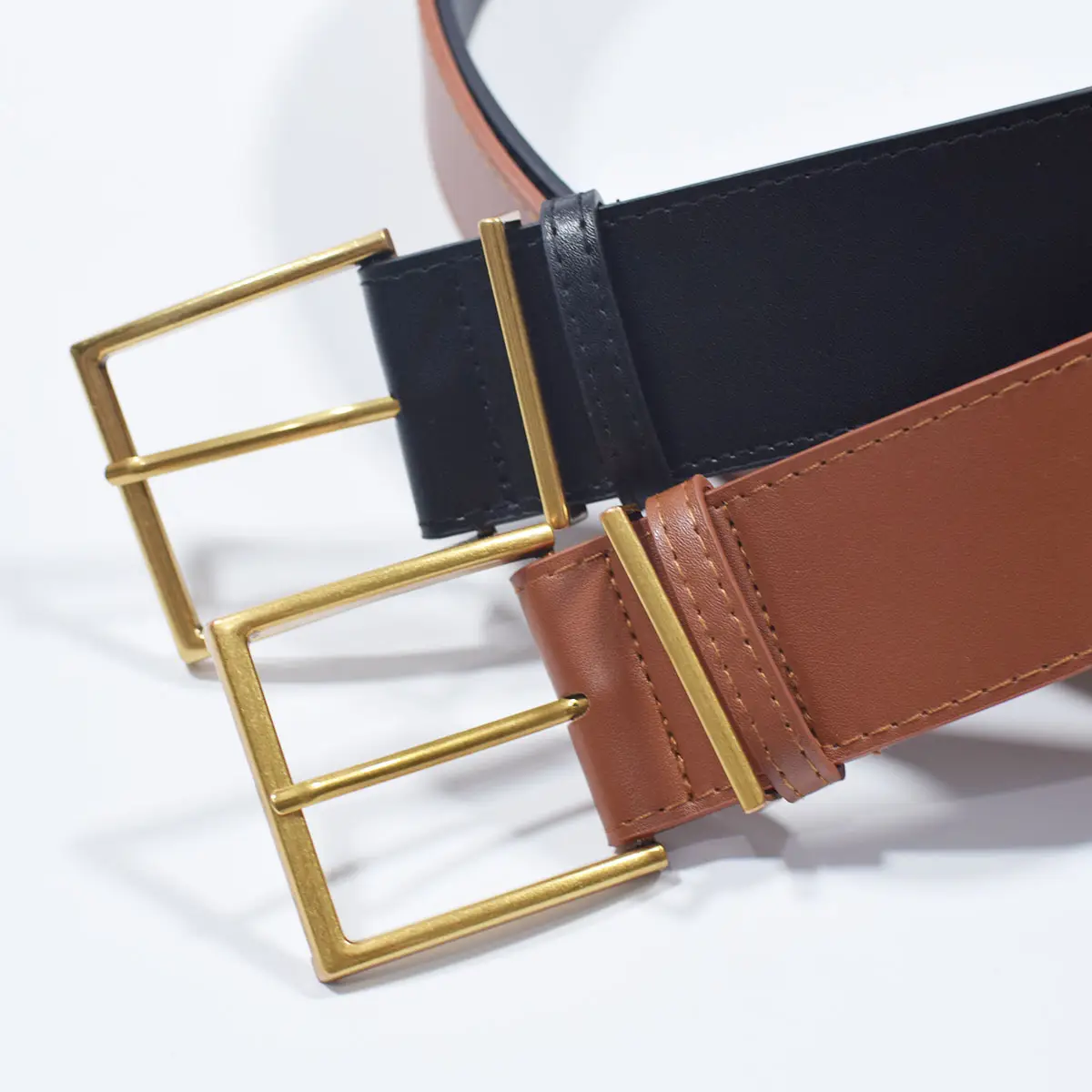 Brown Leather Belt with Gold Buckle for Men — feature 9