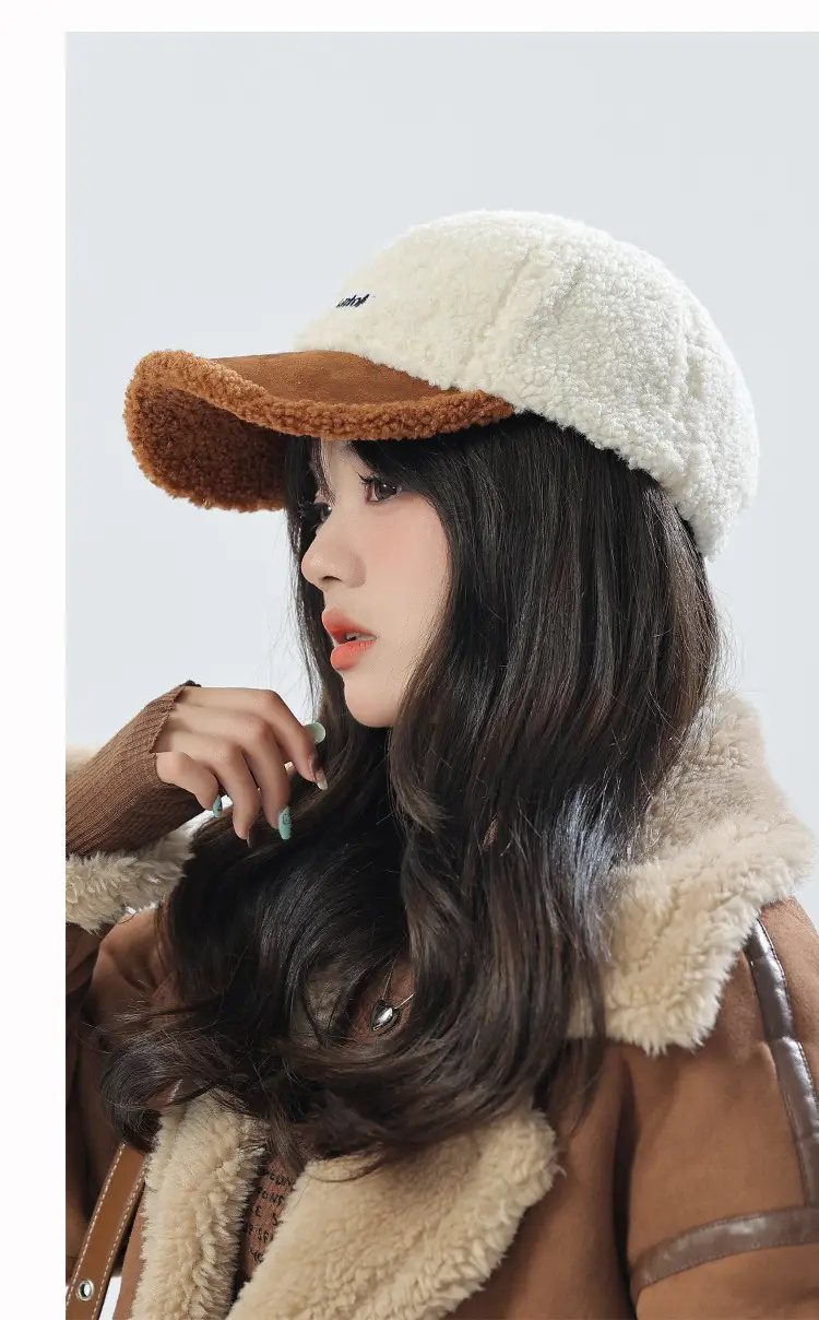 Women's Lamb Wool Winter Cap White Black Warm — feature 16