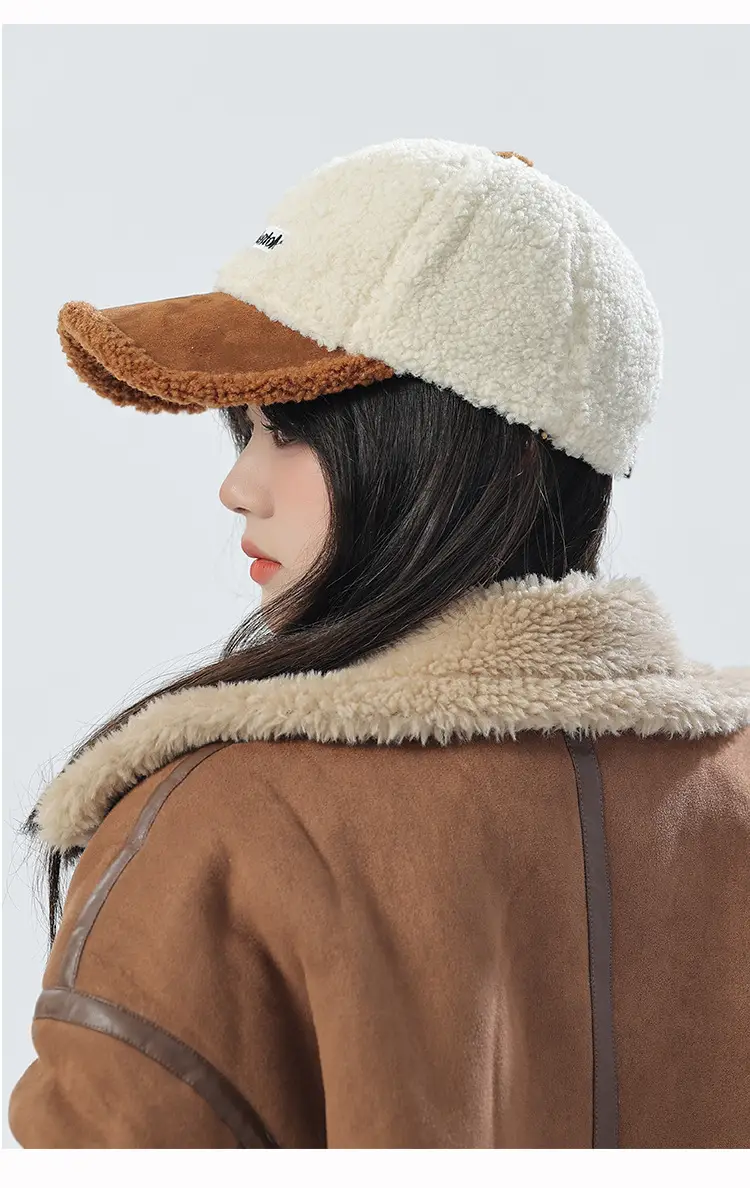 Women's Lamb Wool Winter Cap White Black Warm — feature 18