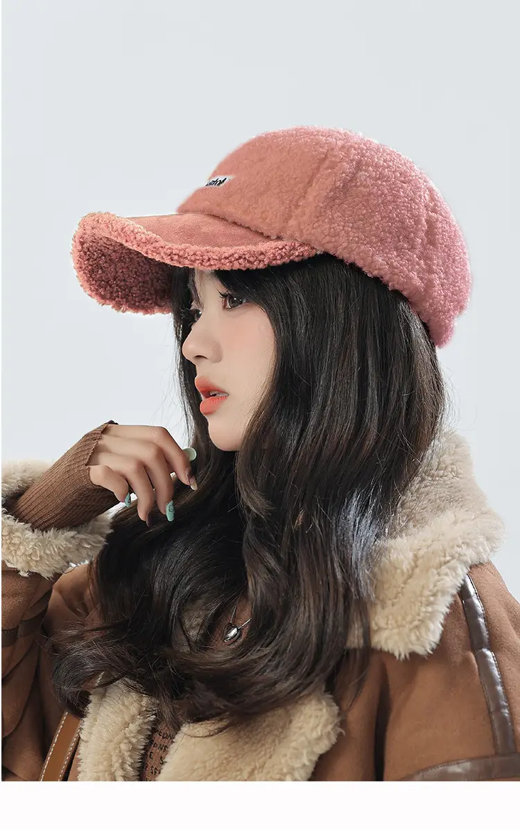 Women's Lamb Wool Winter Cap White Black Warm — feature 19