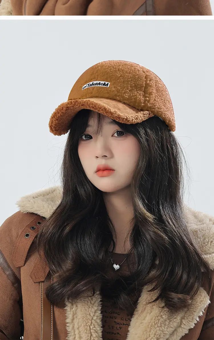 Women's Lamb Wool Winter Cap White Black Warm — feature 23