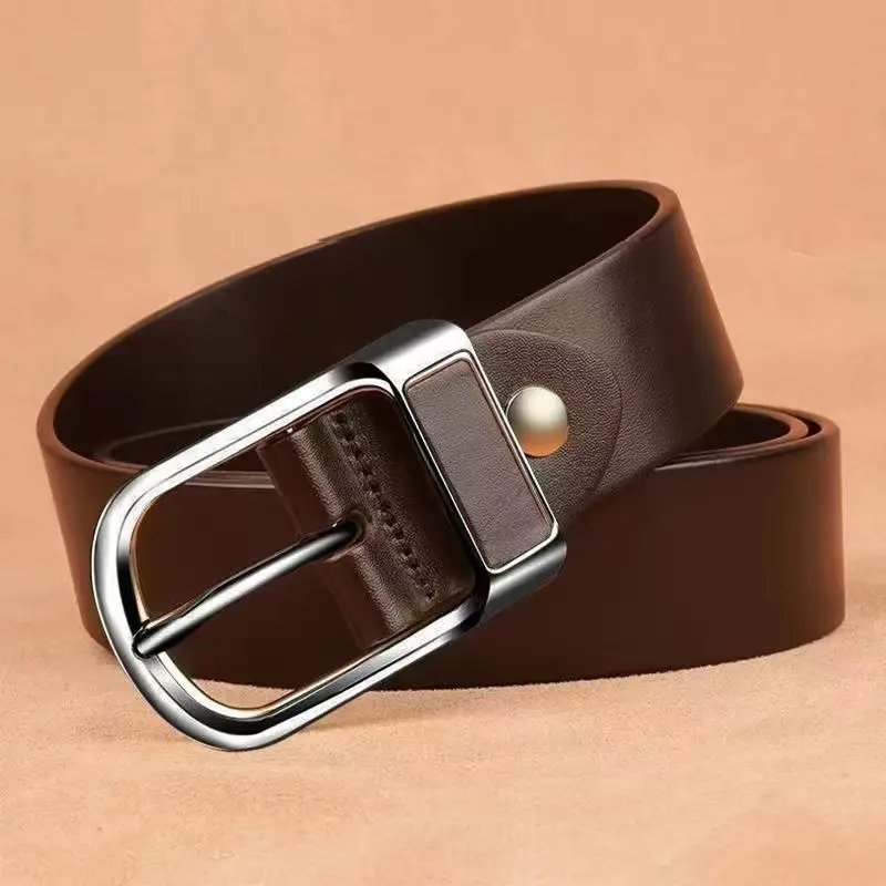 Men's Black Leather Belt with Gold Buckle - Image 4