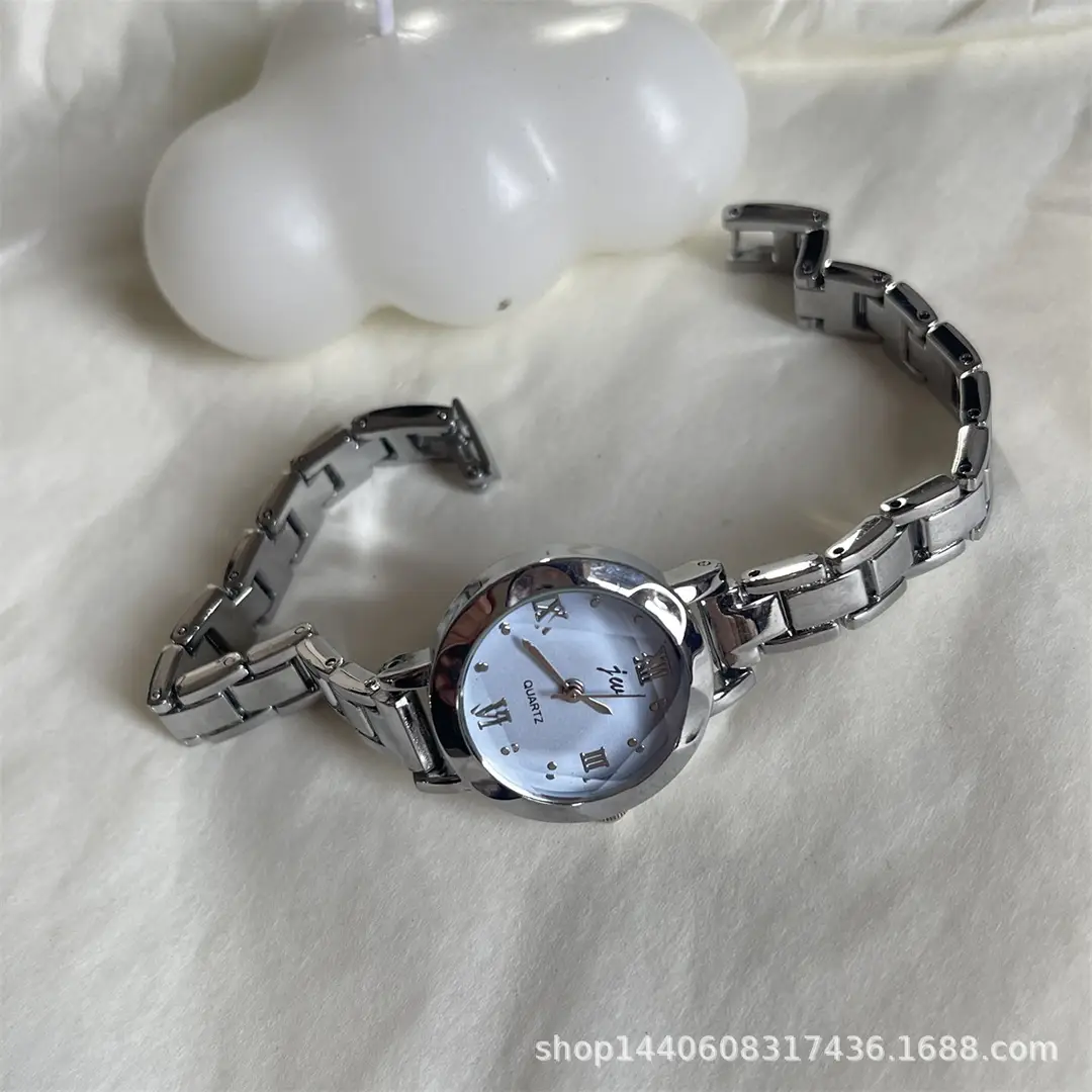 Niche Round Small Dial Student Forest Bracelet Steel Band Simple Elegant Compact Watch Female Ins Accessible Luxury Retro — feature 5