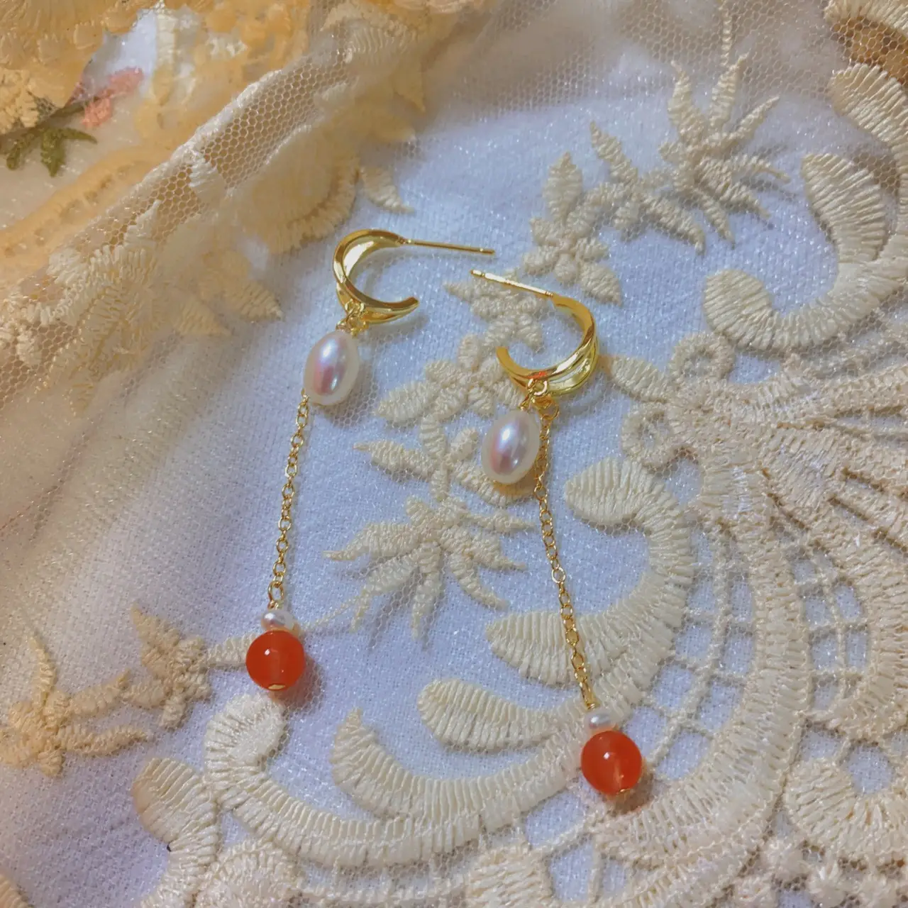 Gold Pearl Earrings Red Agate Long Pendant Set - Image 4