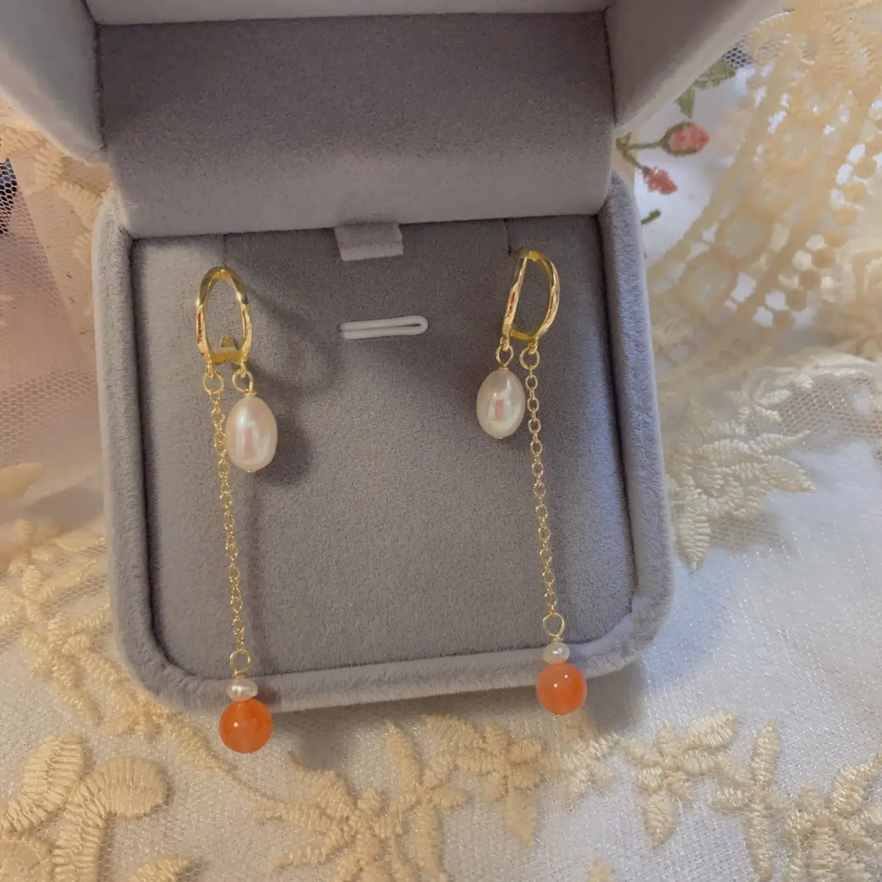 Gold Pearl Earrings Red Agate Long Pendant Set - Image 5