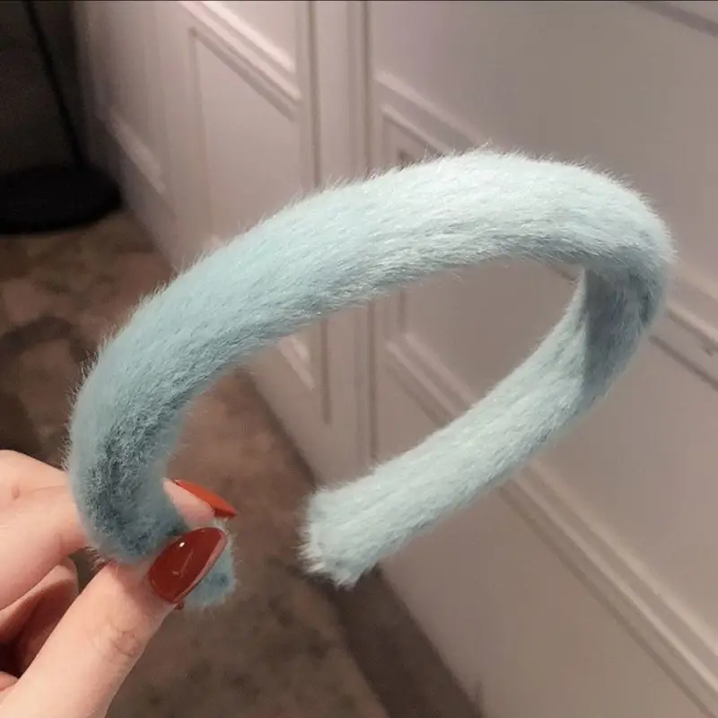 Plush Fur Headband for Women Autumn Winter Wide Bristle Hairpin - Image 2
