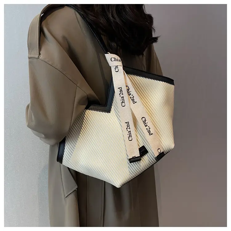 Korean Style Black Ribbed Shoulder Bag for Women — feature 36