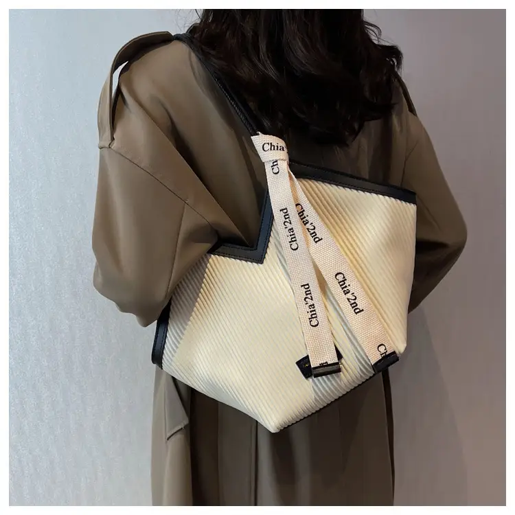 Korean Style Black Ribbed Shoulder Bag for Women — feature 37