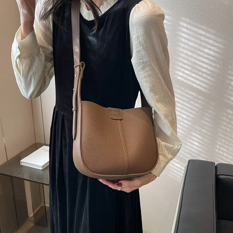 Women's Brown Retro Armpit Bag 2025 — feature 24