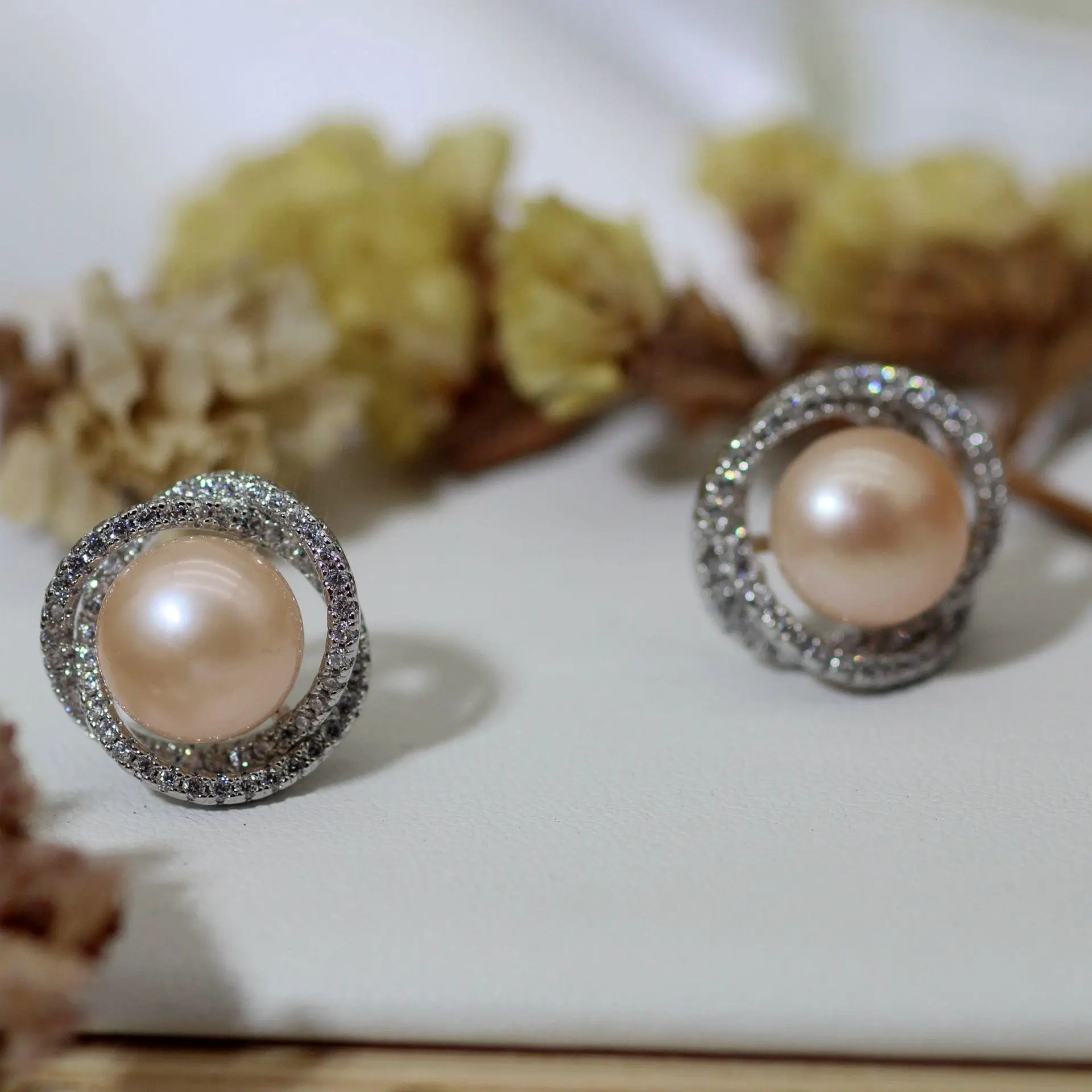 S925 Pearl Earrings Classic Bird's Nest Design - Image 2