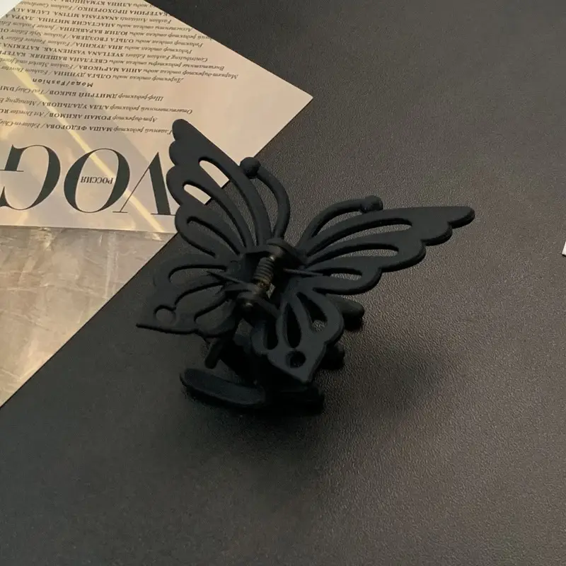 7.7CM Hollow Butterfly Hairpin Black White Gold - Image 2