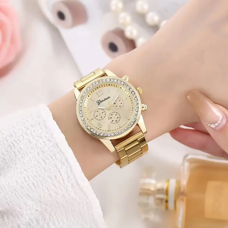 Women's Silver Crystal Dial Chronograph Wristwatch Set — feature 9