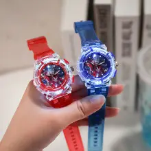Sanrio Cartoon Watch Primary School Children's Watch Manufacturer Wholesale Luminous Silicone Doll Watch Boxed Cross-Border — feature 2