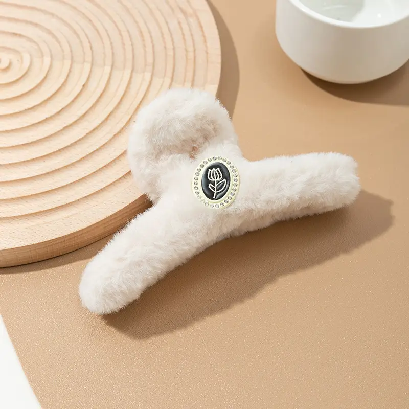 Stuffed Winter Hair Clip for Girls, Sand Shark Clip, Hair Volume, Headgear — feature 23