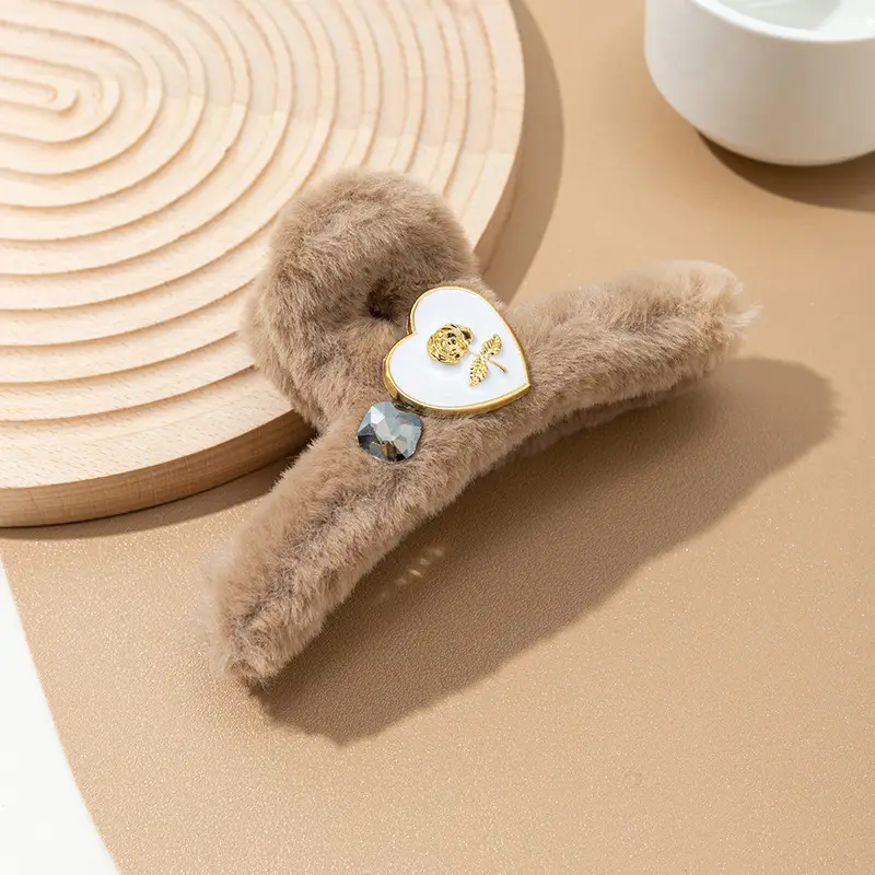 Stuffed Winter Hair Clip for Girls, Sand Shark Clip, Hair Volume, Headgear — feature 24
