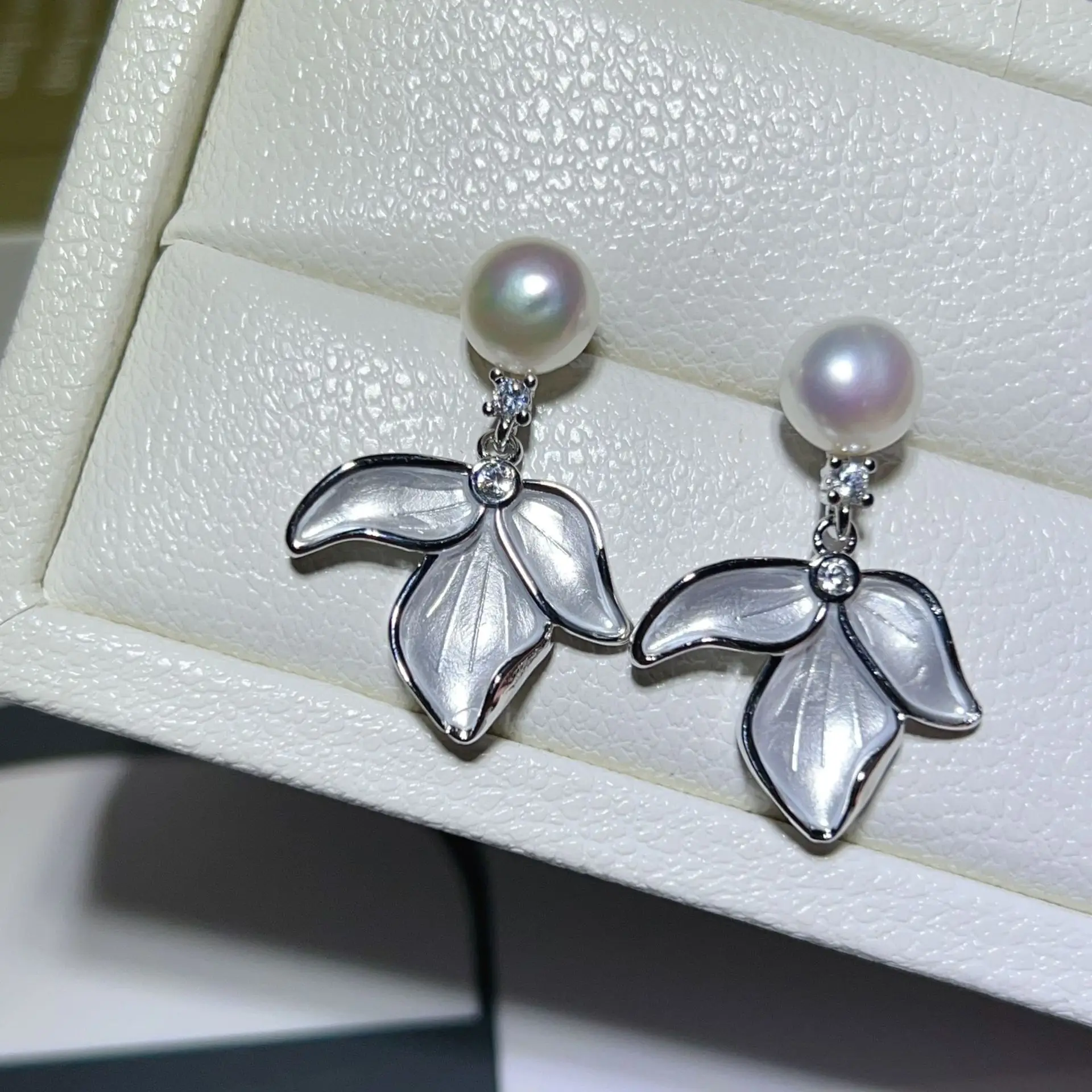 925 Pin Silver Pearl Zircon Earrings for Women