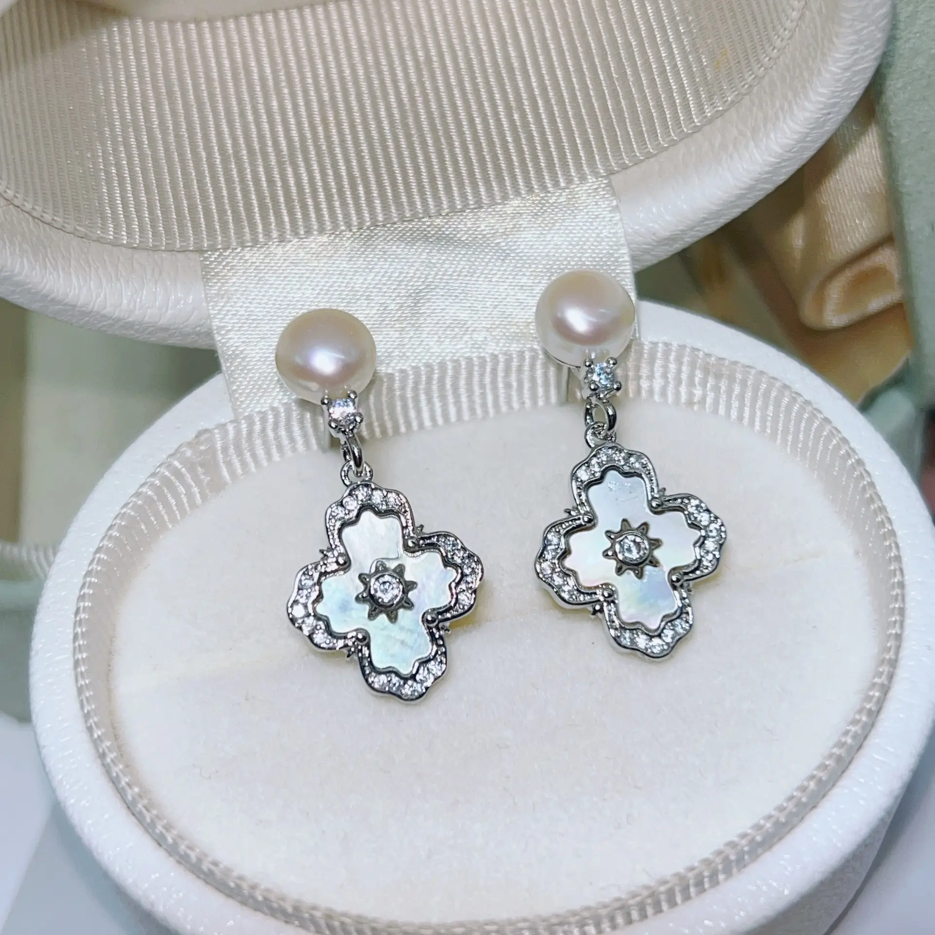925 Pin Silver Pearl Zircon Earrings for Women