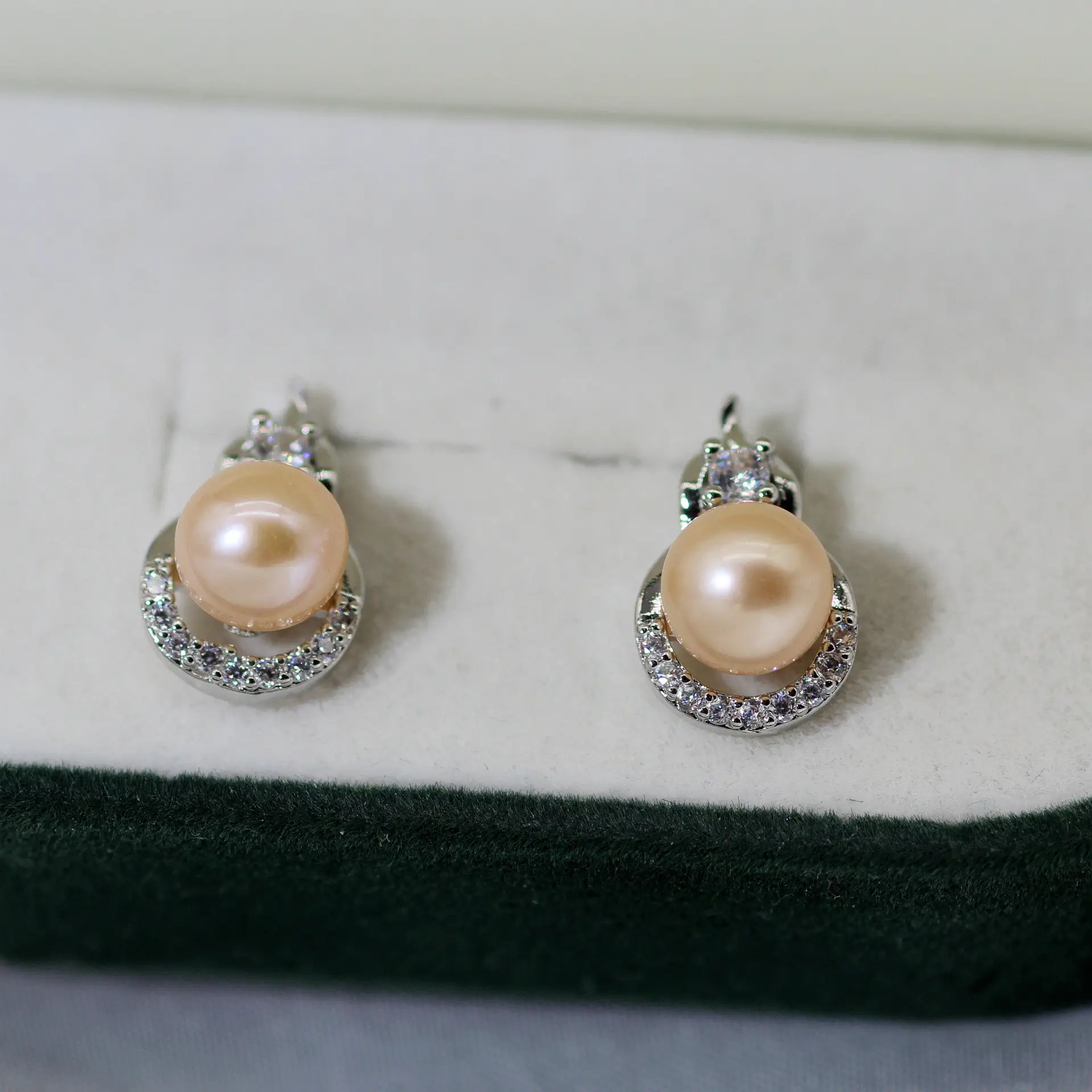 925 Pin Silver Pearl Zircon Earrings for Women