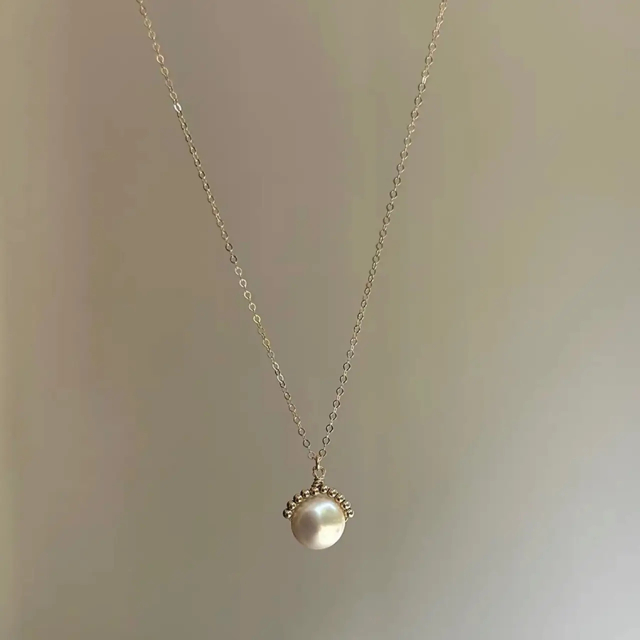 Natural Pearl Necklace for Women Elegant Niche Collarbone
