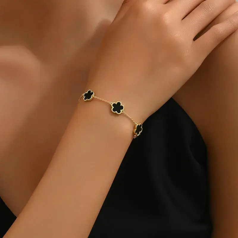 Pink Five-Leaf Clover Bracelet for Women - Image 17