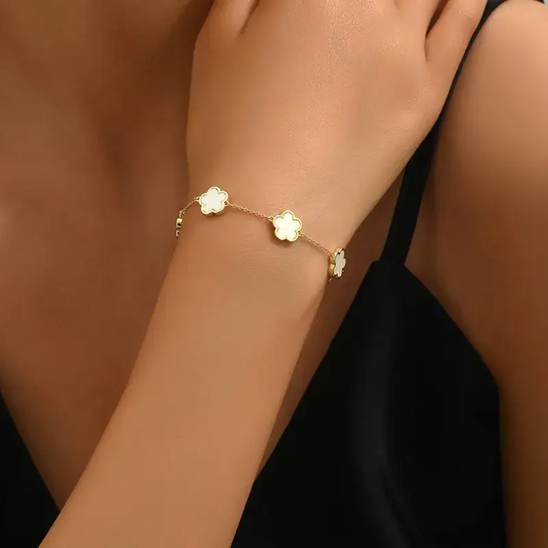 Pink Five-Leaf Clover Bracelet for Women - Image 18