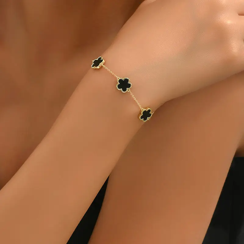 Pink Five-Leaf Clover Bracelet for Women — feature 2