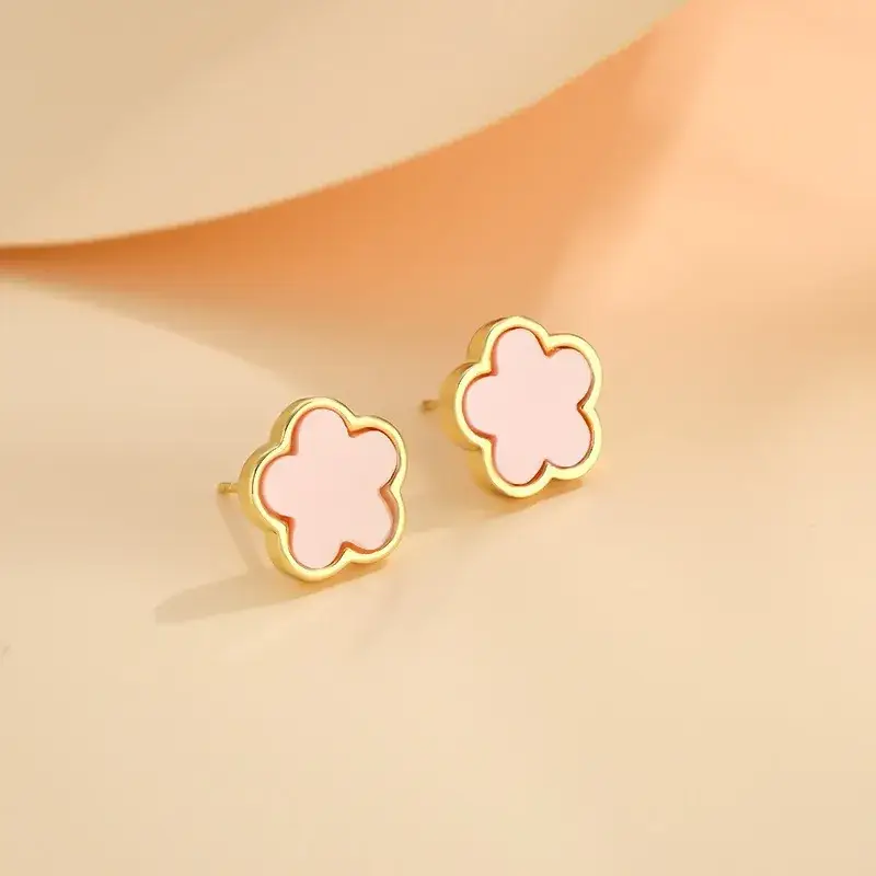 Pink Five-Leaf Clover Bracelet for Women - Image 7
