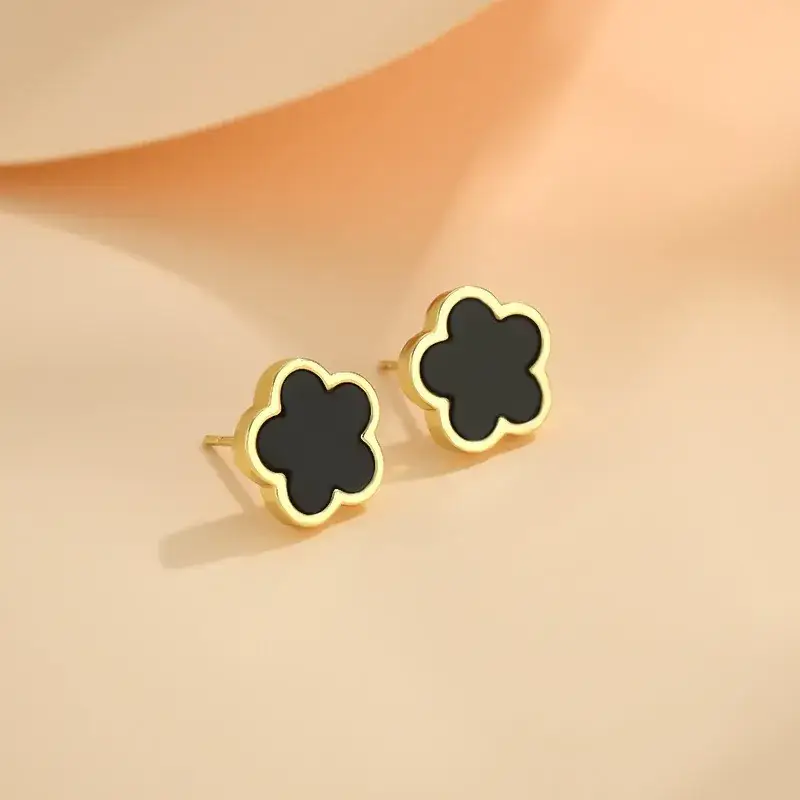 Pink Five-Leaf Clover Bracelet for Women - Image 8