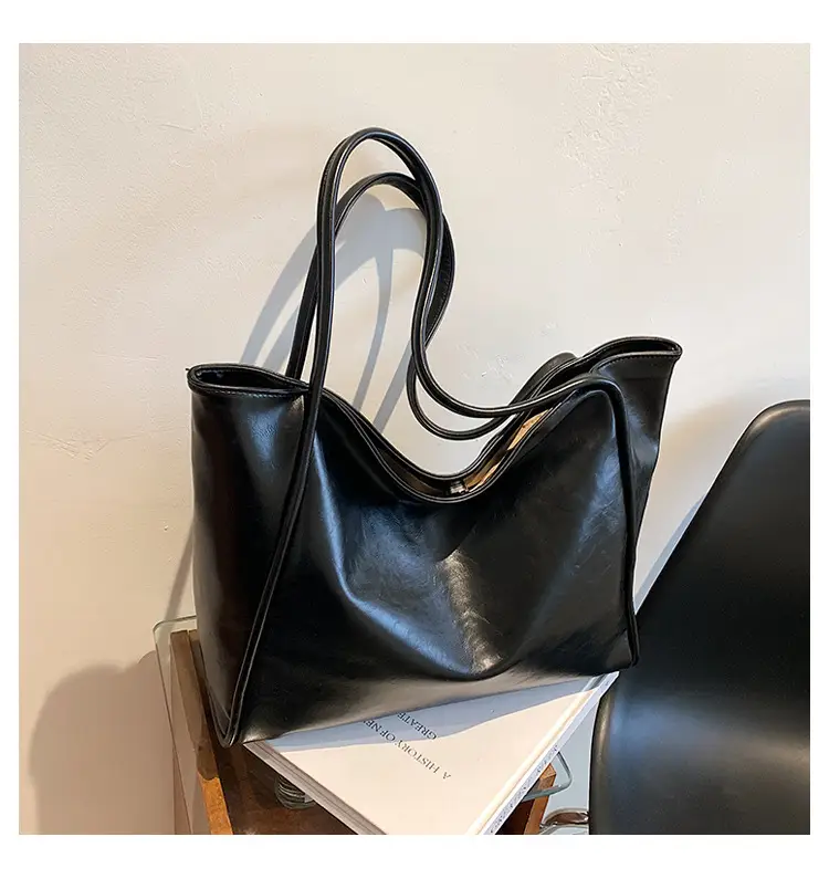 Women's Large Capacity White Shoulder Bag 2023 — feature 14