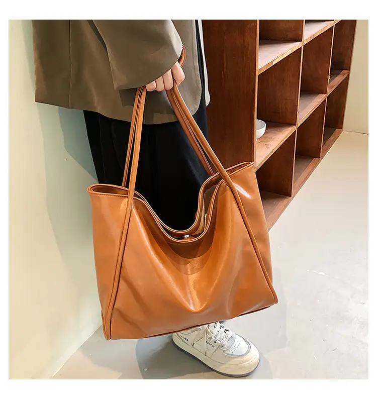 Women's Large Capacity White Shoulder Bag 2023 — feature 36