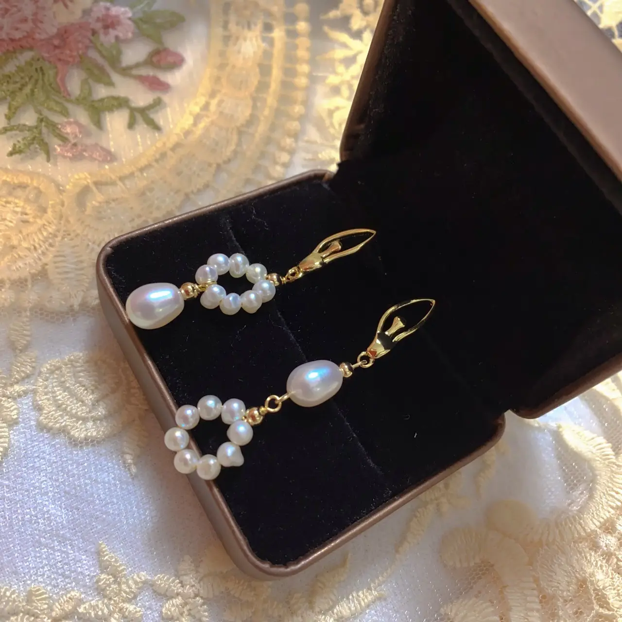 Natural Pearl Earrings for Women Asymmetric Design - Image 5
