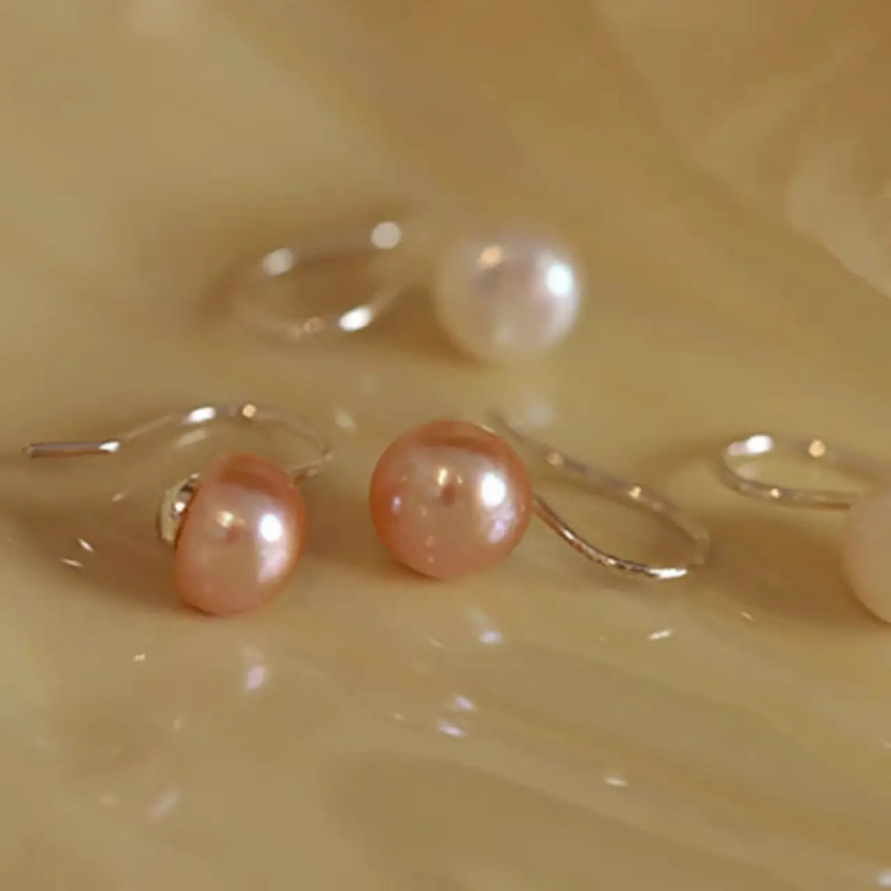 Natural Freshwater Pearl Earrings Light Luxury 925 Sterling Silver - Image 2