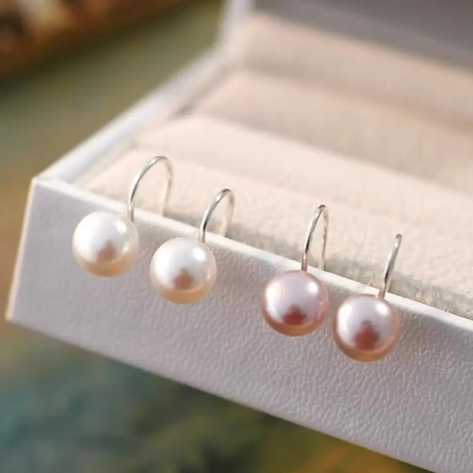 Natural Freshwater Pearl Earrings Light Luxury 925 Sterling Silver - Image 5