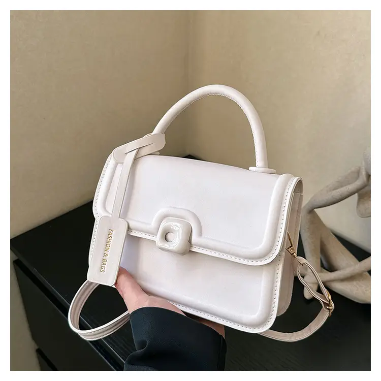 Black Shoulder Messenger Bag for Women 2023 — feature 21