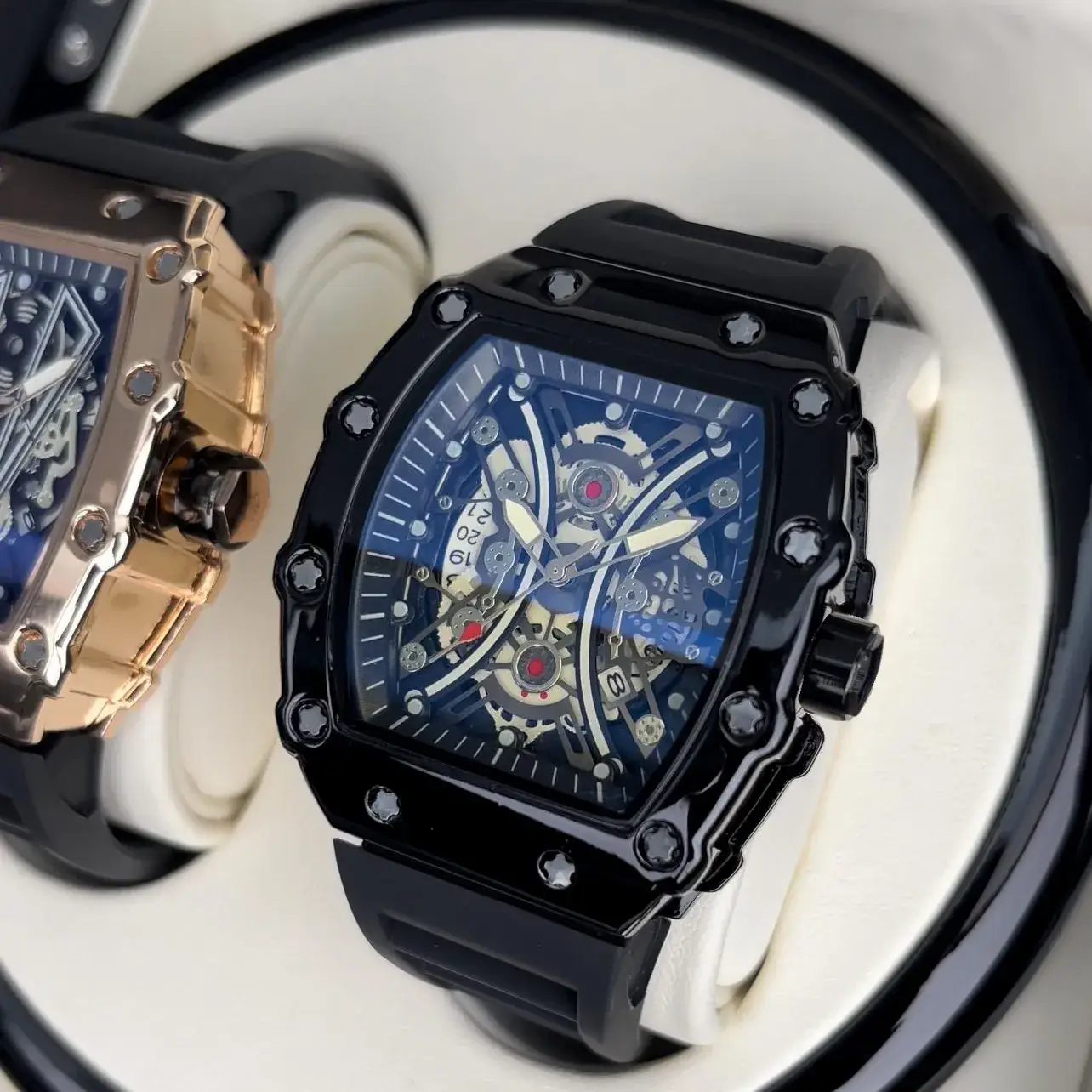 Guberson Men's Baroque Skeleton Watch Black Quartz - Image 6