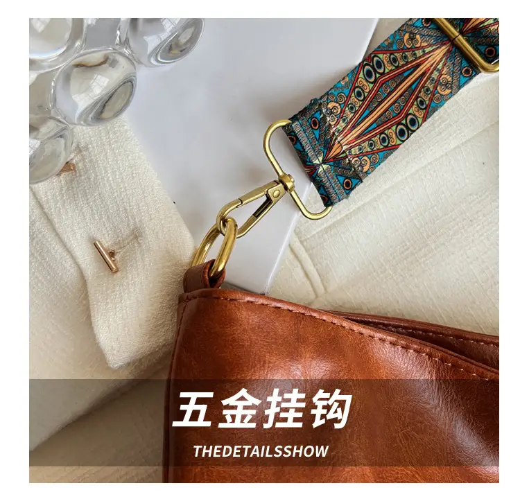 Green Retro Shoulder Messenger Bag for Women — feature 5