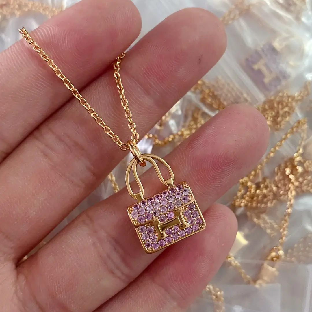 18K Rose Gold Diamond Clavicle Necklace for Women