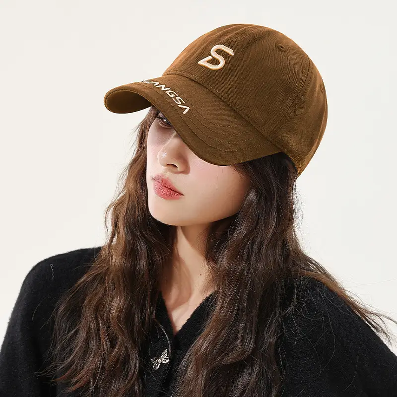 Di Sang Sa Embroidered Baseball Cap Men's Red