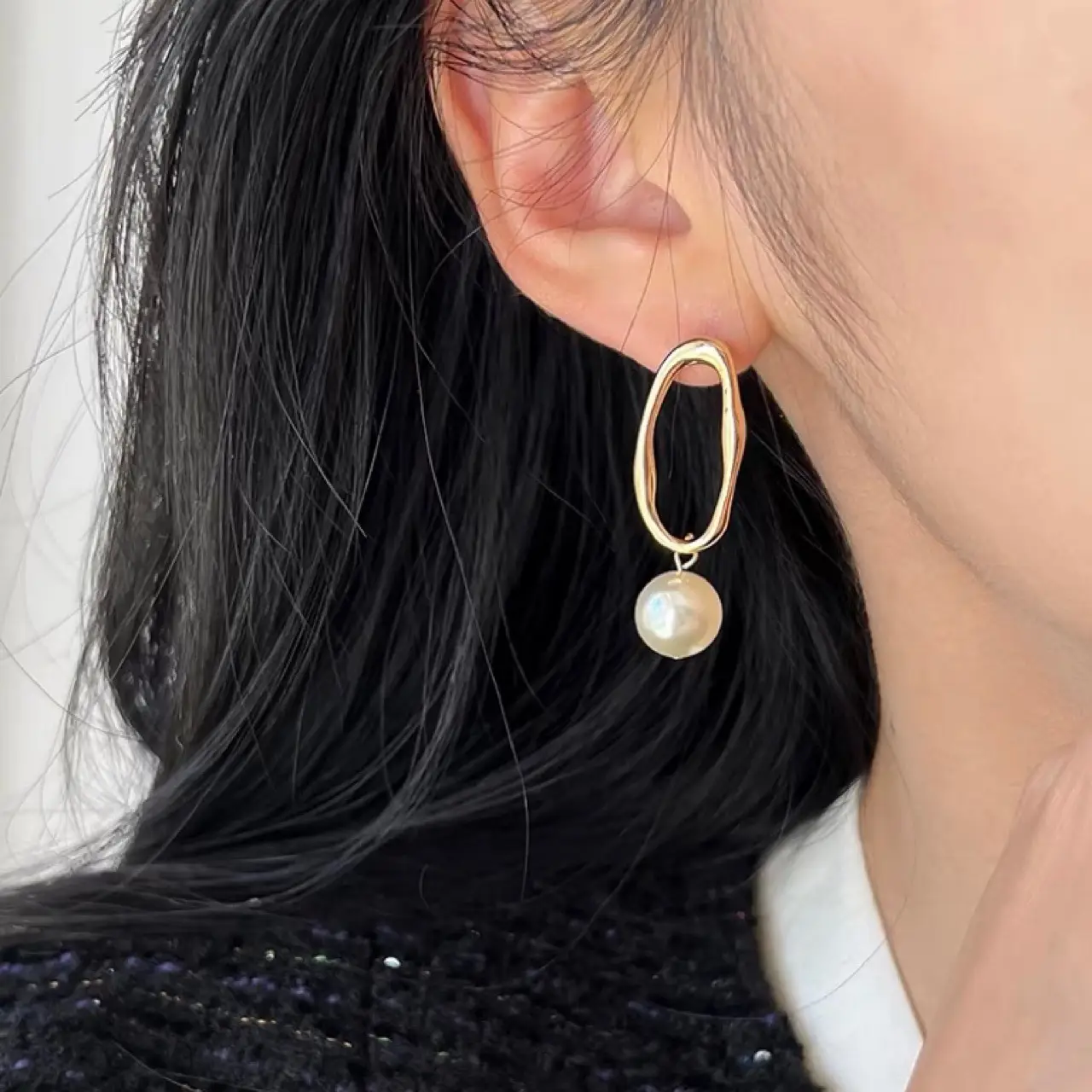 Natural Pearl Gold Earrings for Women - Image 2