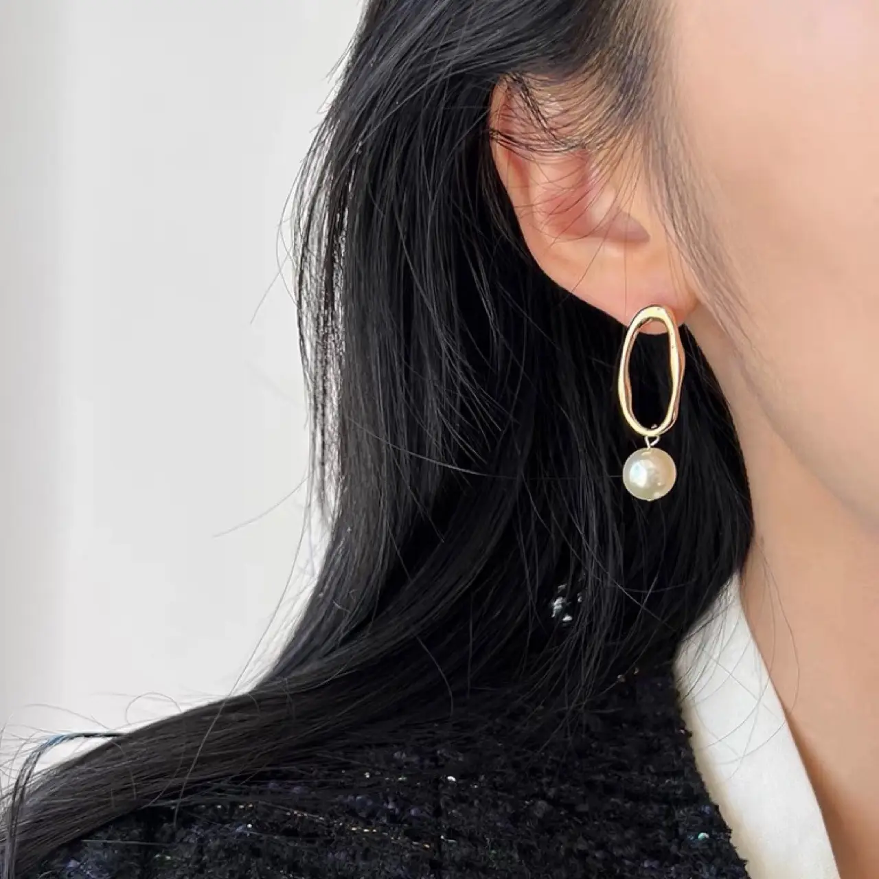 Natural Pearl Gold Earrings for Women - Image 5