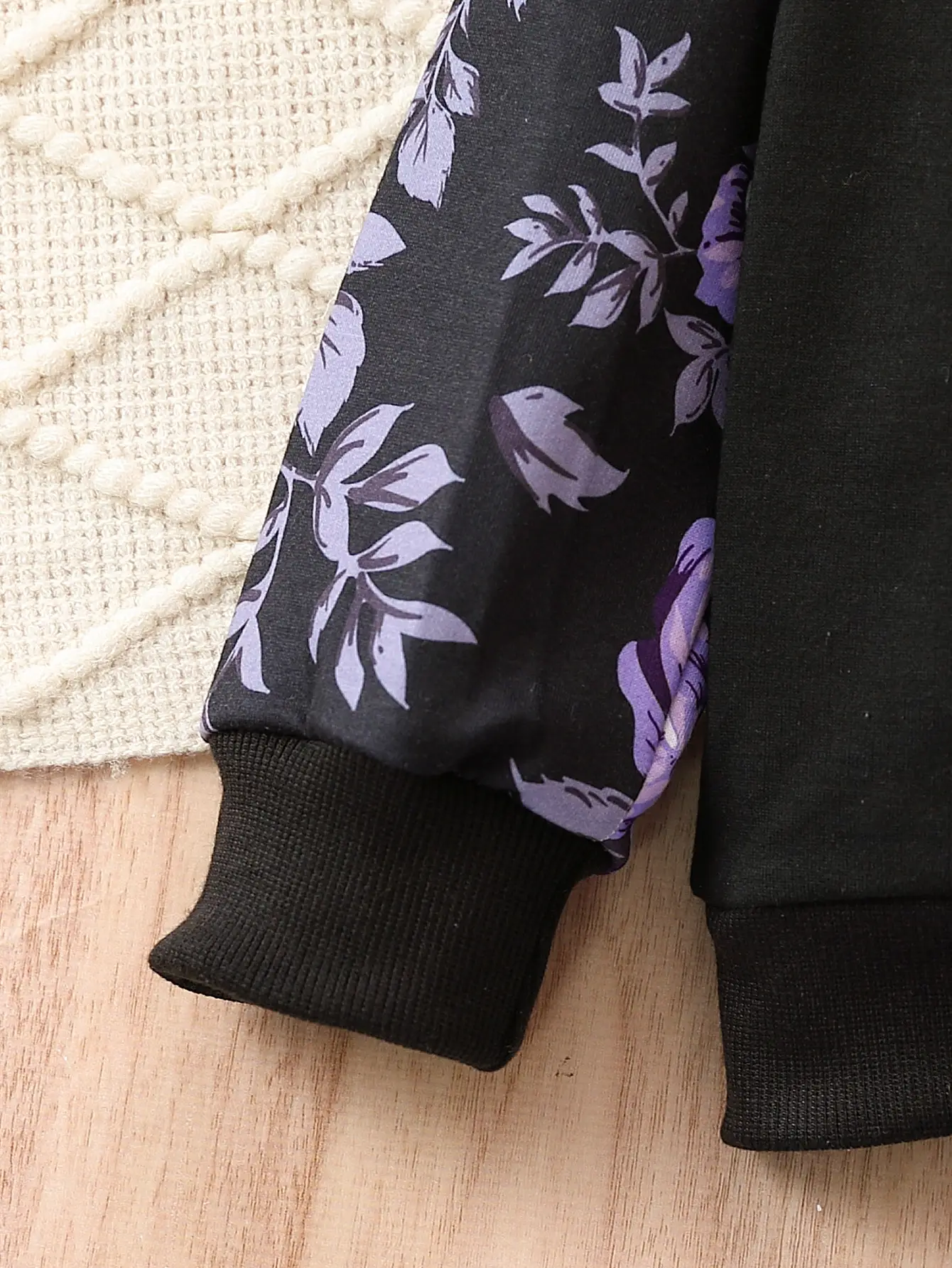 Girls Long Sleeve Sweater Set Black Purple Heart Design - Image 5