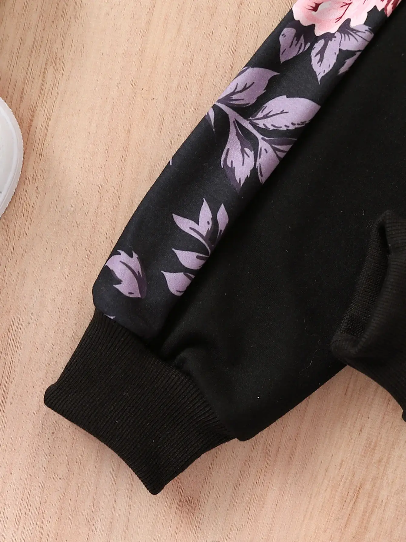 Girls Long Sleeve Sweater Set Black Purple Heart Design — feature 15