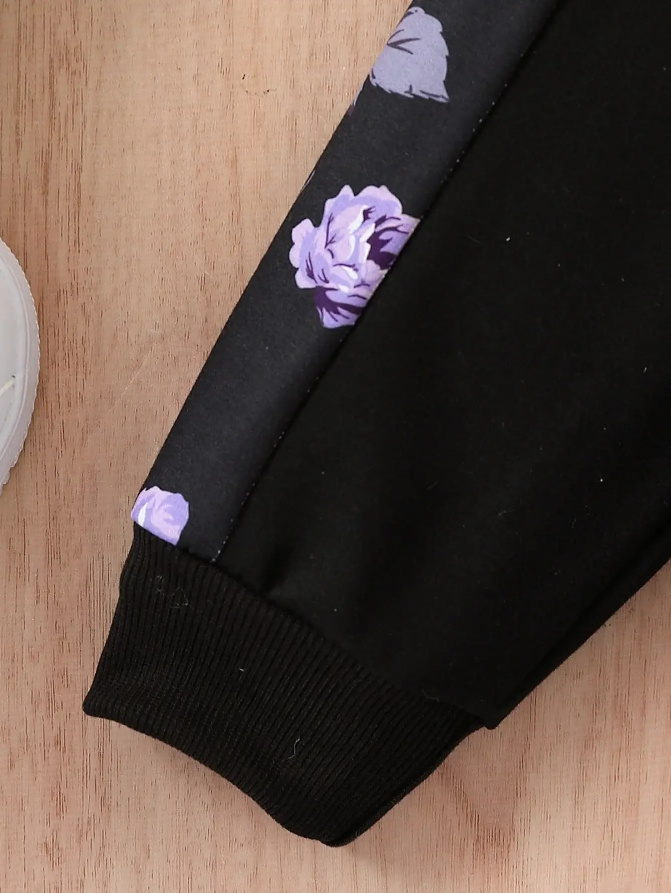 Girls Long Sleeve Sweater Set Black Purple Heart Design — feature 8