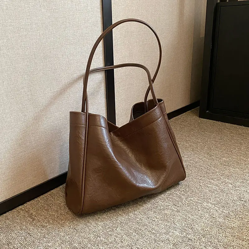 Women Large Capacity Black Leather Shoulder Bag 2023 - Image 2