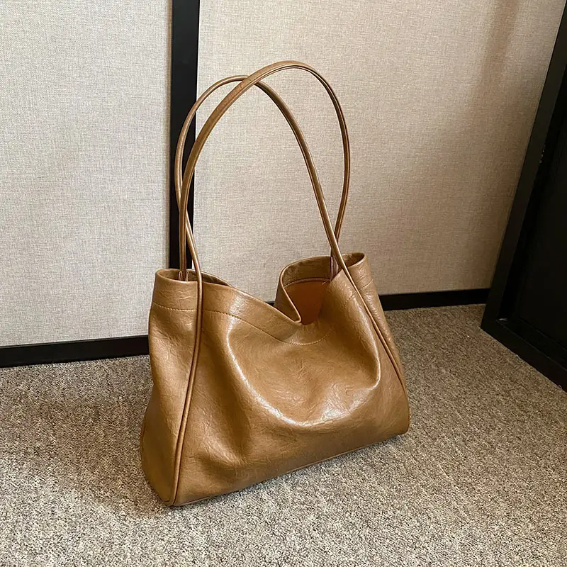 Women Large Capacity Black Leather Shoulder Bag 2023 - Image 3