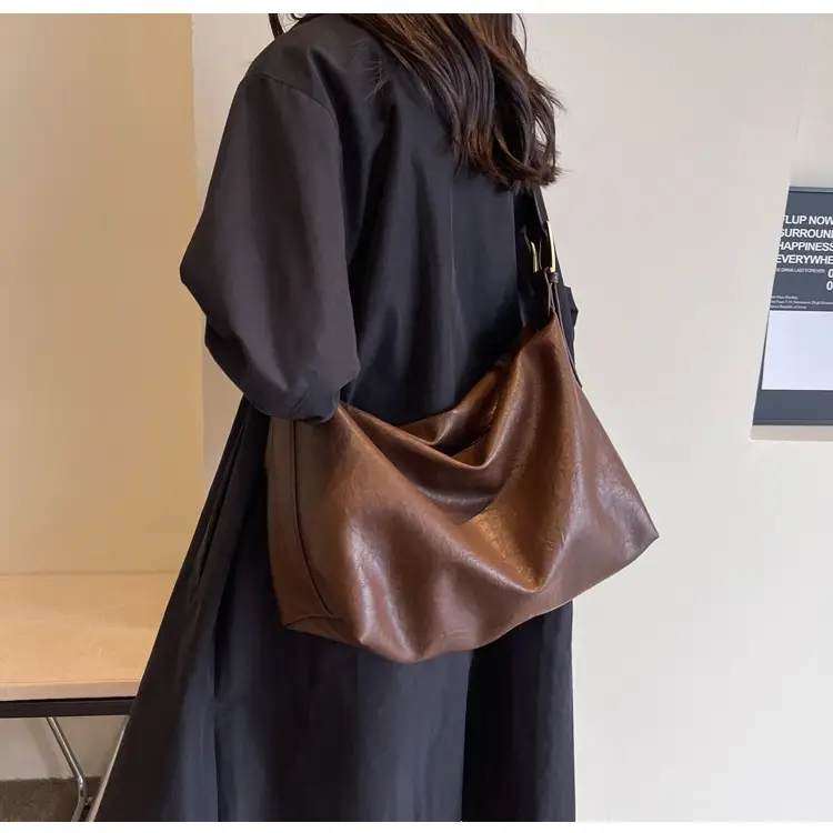 Women Large Capacity Brown Leather Shoulder Messenger Bag — feature 15