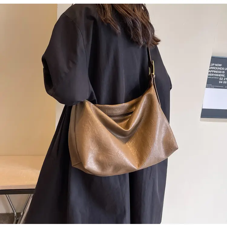 Women Large Capacity Brown Leather Shoulder Messenger Bag — feature 18